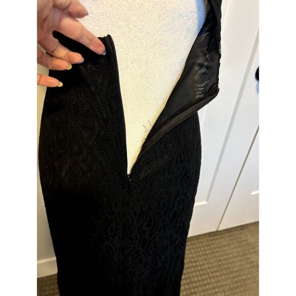 VINTAGE Black Lace Fitted Fit and Flare Evening Gown, Brand Unkown, Size Unknown - Picture 9 of 9
